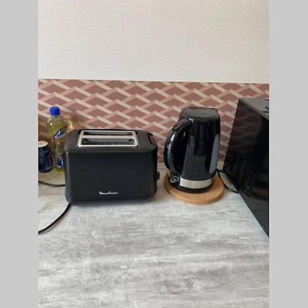 L'Appartement De Moliere N°3 Montluçon Zewnętrze zdjęcie